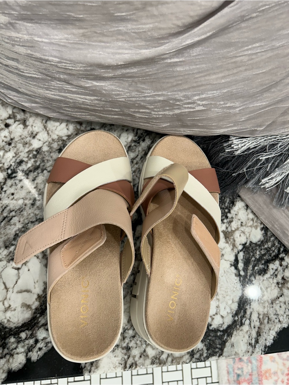 Vionic Women's Pink, Cream & Brown Crisscross Comfort Sandals - Picture 3 of 7